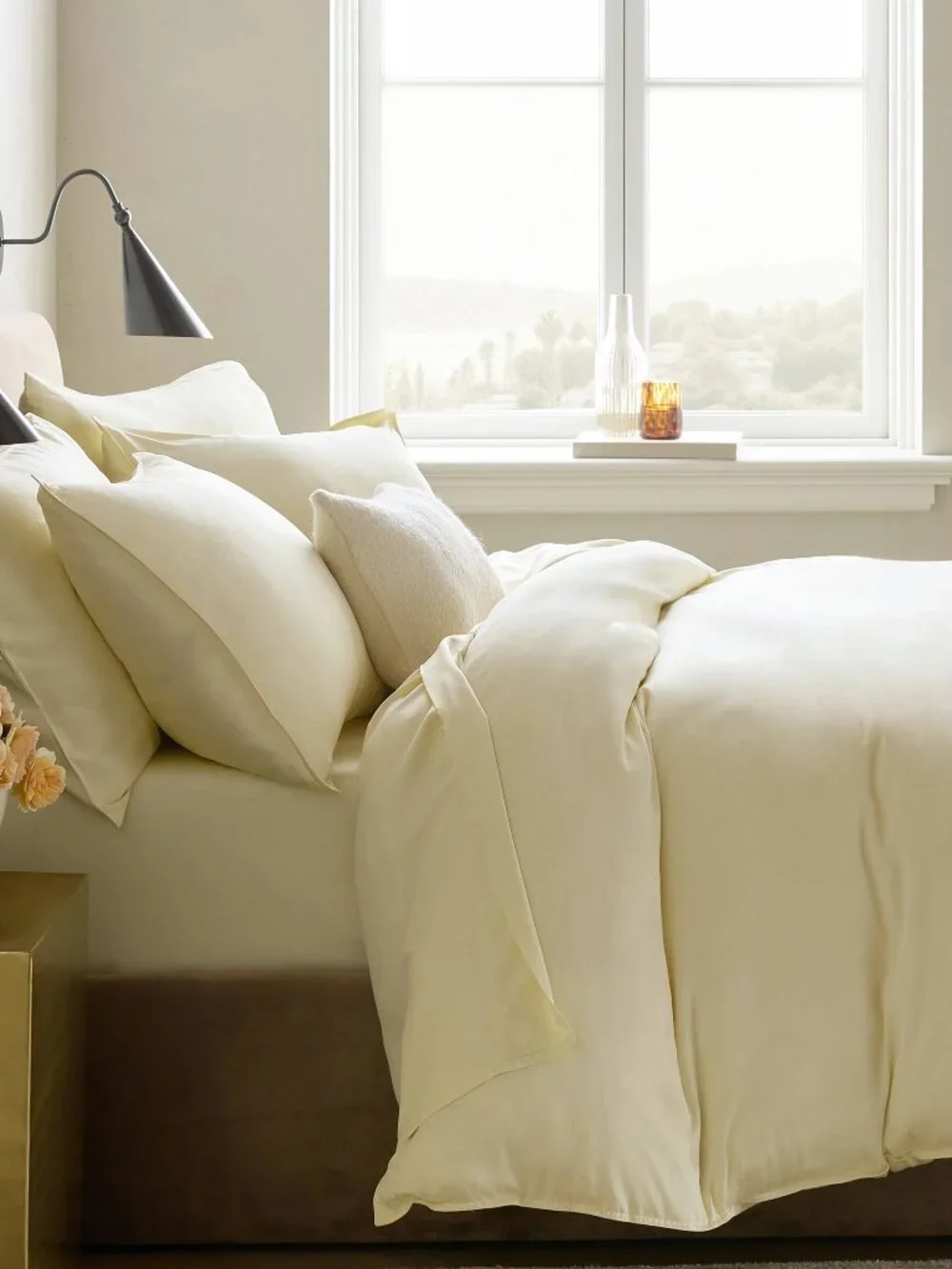 Quince Bamboo Duvet Cover in Butter Yellow